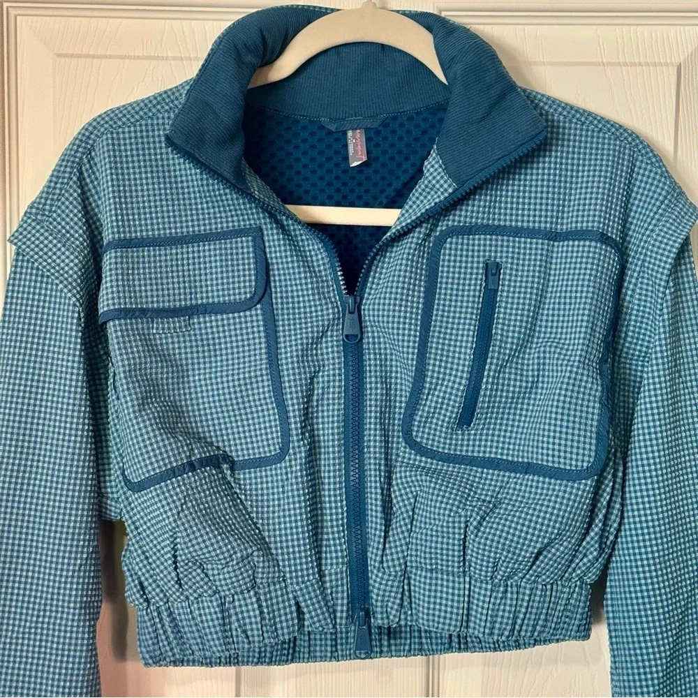 Free People Movement New Medium Forty Love Crop Jacket in Caribbean Blue Coast - Picture 9 of 13